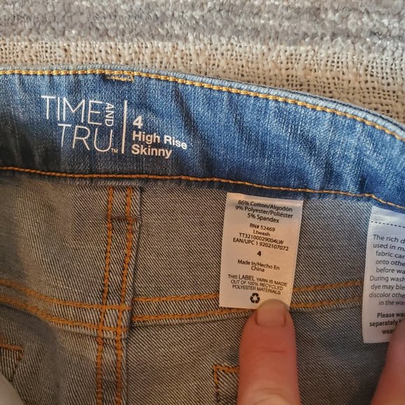 Fitted jeans - Picture 3 of 7